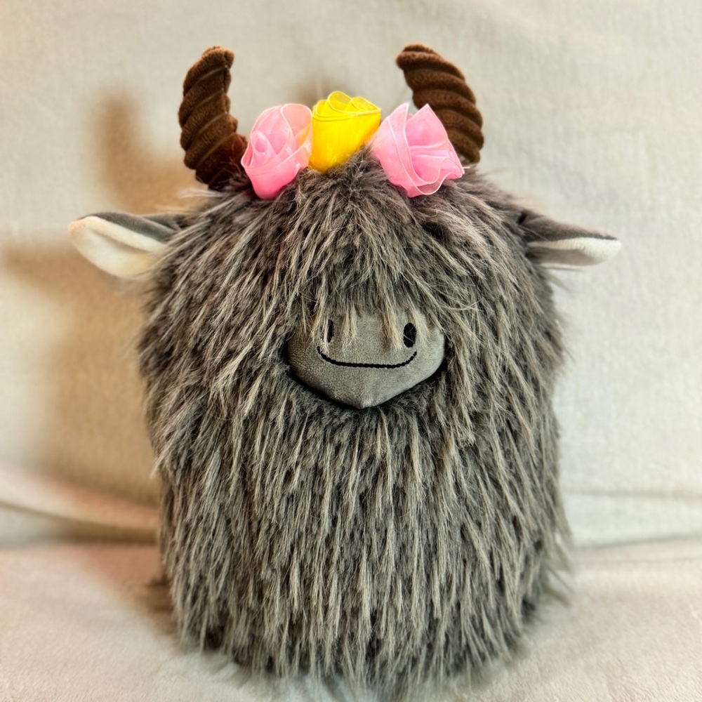 Long Haired Gray Hug Fun Highland Cow‎ w/ Flower Crown Plush Stuffed Toy Animal